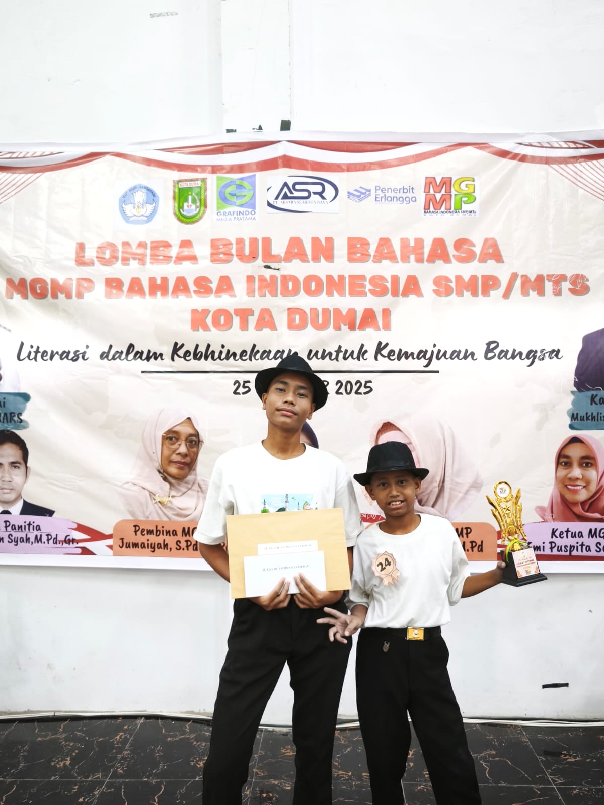 LOMBA PANTOMIM BULAN BAHASA (MGMP BAHASA INDONESIA)